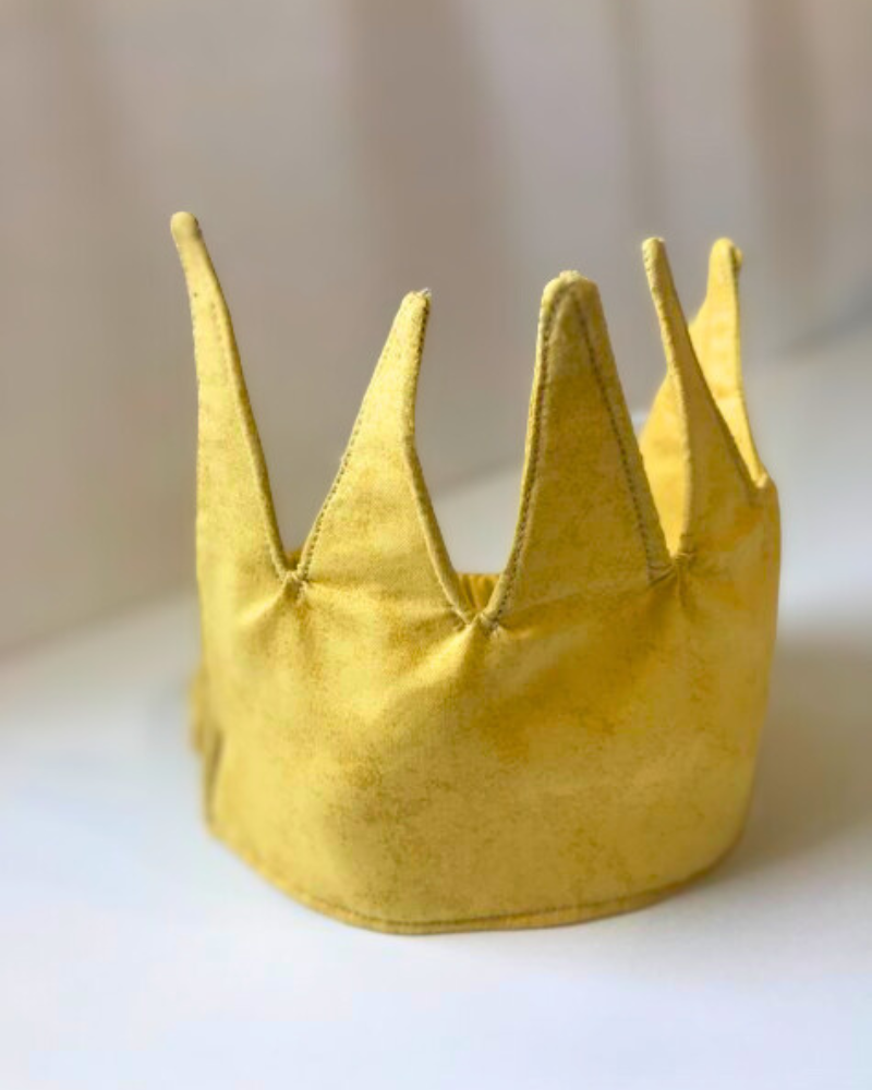 gold crown fabric featured image