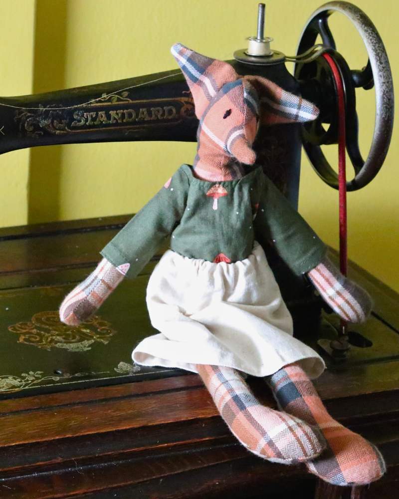 FREE Fox Stuffed Animal Sewing Pattern DIY Tutorial