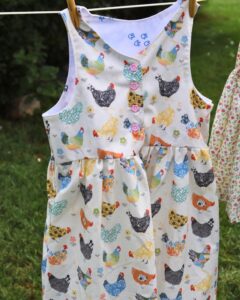 Easy Peasy Lemon Squeezy: Free Printable Preteen/Teen Dress Pattern